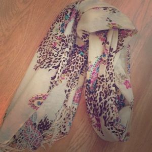 La Fiorentina lightweight wool scarf